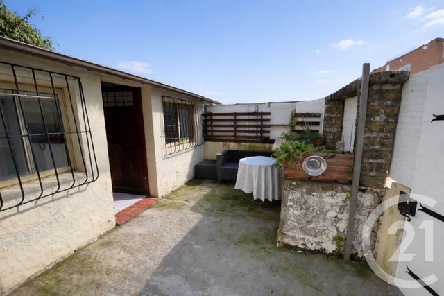 Appartement F3 &agrave; vendre - 3 pi&egrave;ces - 60,83 m2 - La Seyne Sur Mer - 83 - PROVENCE-ALPES-COTE-D-AZUR