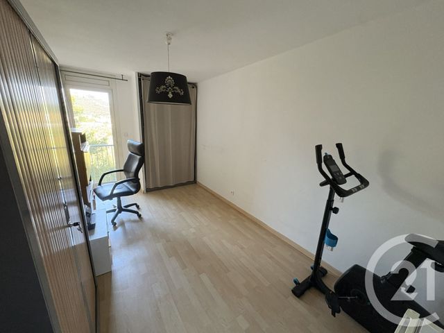 Appartement &agrave; vendre - 4 pi&egrave;ces - 87 m2 - La Seyne Sur Mer - 83 - PROVENCE-ALPES-COTE-D-AZUR