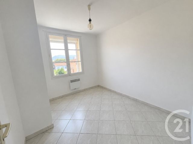Appartement F5 &agrave; vendre - 5 pi&egrave;ces - 77,50 m2 - La Seyne Sur Mer - 83 - PROVENCE-ALPES-COTE-D-AZUR