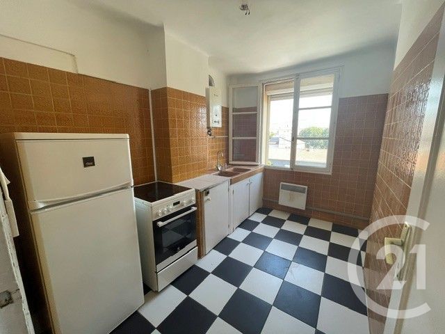 Appartement F5 &agrave; vendre - 5 pi&egrave;ces - 77,50 m2 - La Seyne Sur Mer - 83 - PROVENCE-ALPES-COTE-D-AZUR