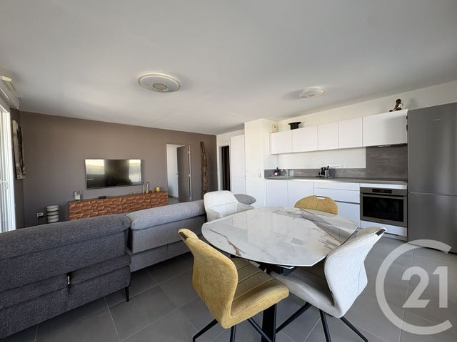 Appartement F4 &agrave; vendre - 4 pi&egrave;ces - 82,87 m2 - La Seyne Sur Mer - 83 - PROVENCE-ALPES-COTE-D-AZUR