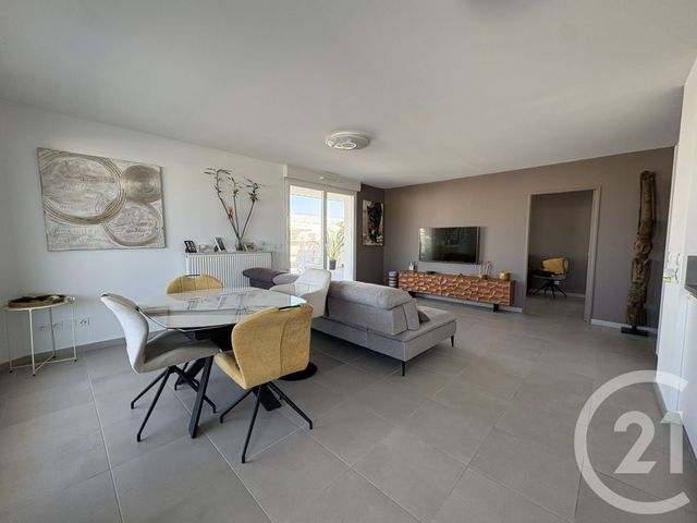 Appartement F4 &agrave; vendre - 4 pi&egrave;ces - 82,87 m2 - La Seyne Sur Mer - 83 - PROVENCE-ALPES-COTE-D-AZUR