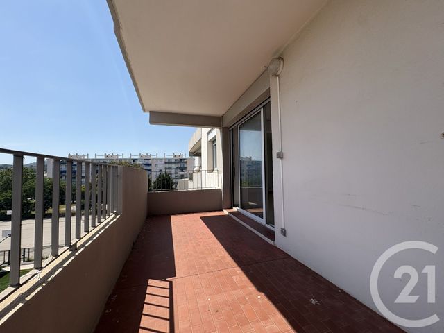 Appartement F3 &agrave; vendre - 3 pi&egrave;ces - 57,45 m2 - La Seyne Sur Mer - 83 - PROVENCE-ALPES-COTE-D-AZUR