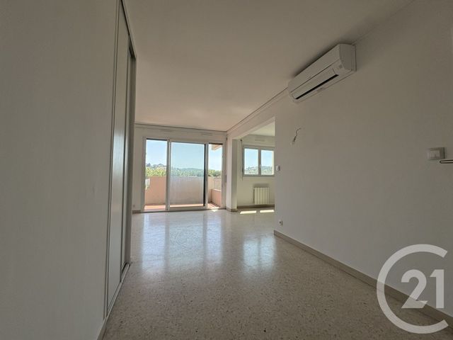 Appartement F3 &agrave; vendre - 3 pi&egrave;ces - 57,45 m2 - La Seyne Sur Mer - 83 - PROVENCE-ALPES-COTE-D-AZUR