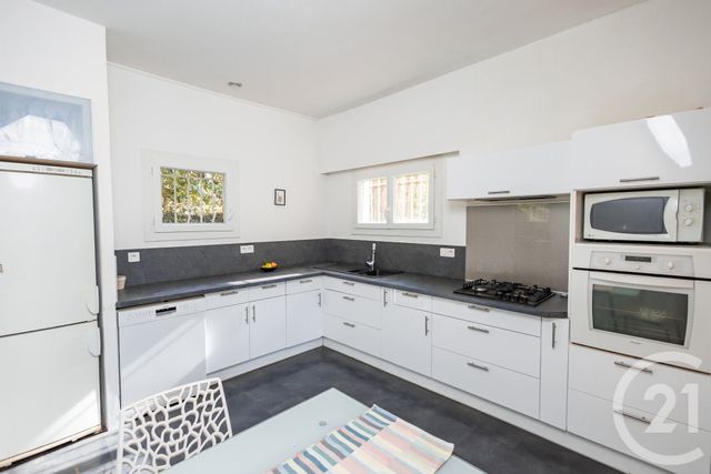 Maison &agrave; vendre - 8 pi&egrave;ces - 239 m2 - Ollioules - 83 - PROVENCE-ALPES-COTE-D-AZUR