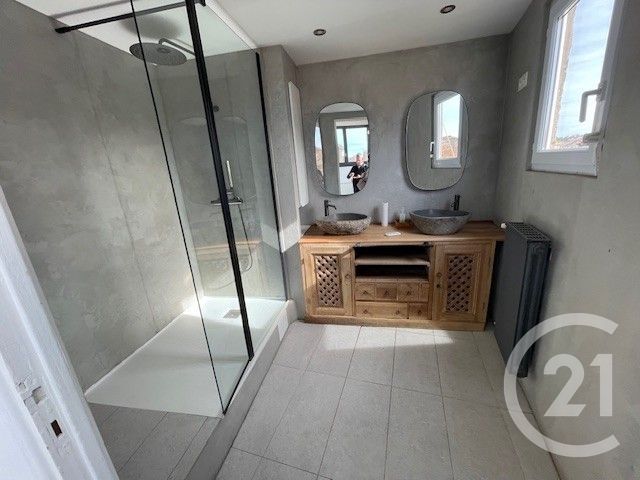 Appartement &agrave; vendre - 2 pi&egrave;ces - 50 m2 - La Seyne Sur Mer - 83 - PROVENCE-ALPES-COTE-D-AZUR