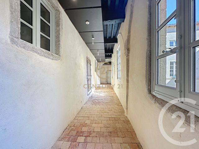 Appartement F2 &agrave; louer - 2 pi&egrave;ces - 47 m2 - Chassagny - 69 - RHONE-ALPES