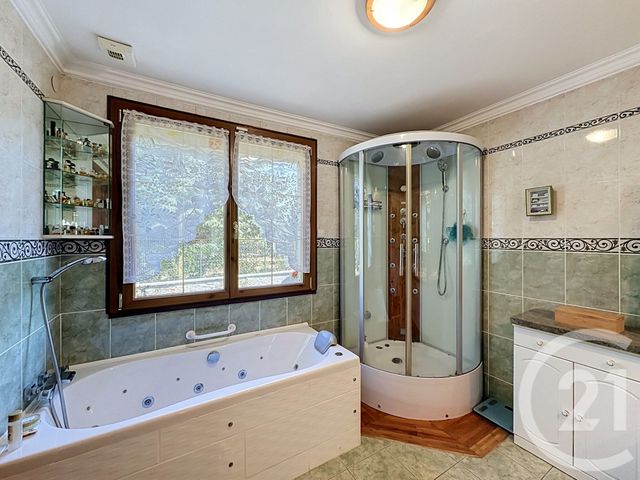 Maison &agrave; vendre - 7 pi&egrave;ces - 188,75 m2 - Charbonnieres Les Bains - 69 - RHONE-ALPES