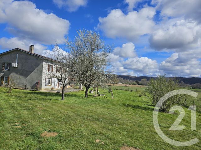 Maison 6 pièces 164 m² · à His · 164 m² · 219 500 €