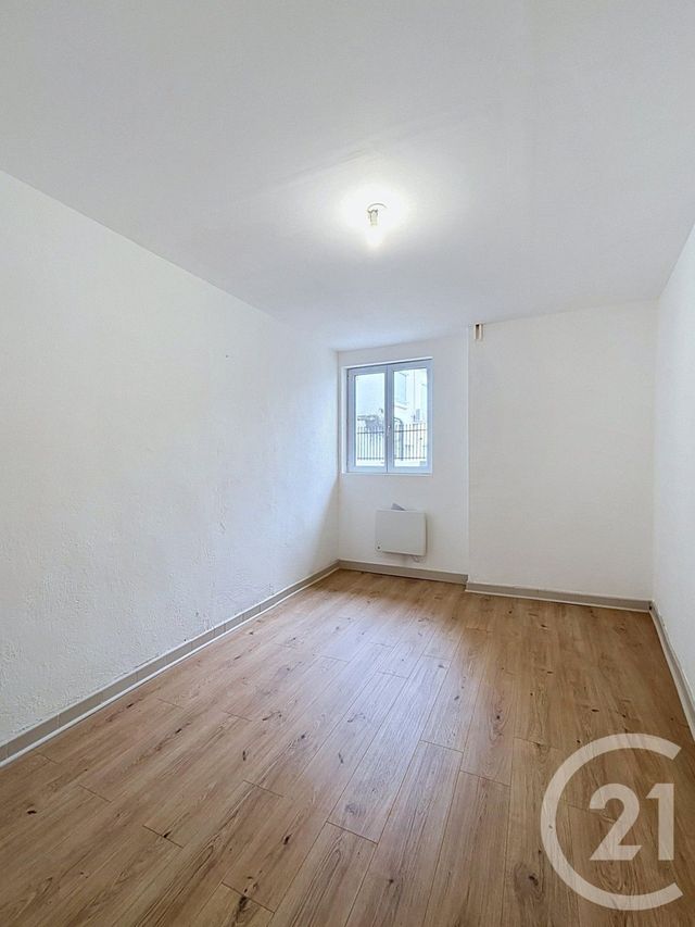 Appartement &agrave; louer - 2 pi&egrave;ces - 59,78 m2 - Salies Du Salat - 31 - MIDI-PYRENEES