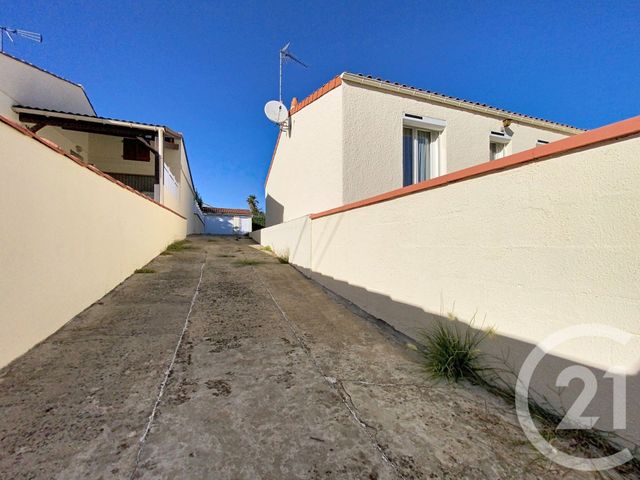 Maison &agrave; vendre - 4 pi&egrave;ces - 92,84 m2 - Tonnay Charente - 17 - POITOU-CHARENTES