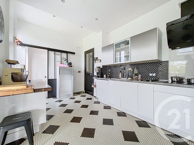 Maison &agrave; vendre - 9 pi&egrave;ces - 239 m2 - Rochefort - 17 - POITOU-CHARENTES