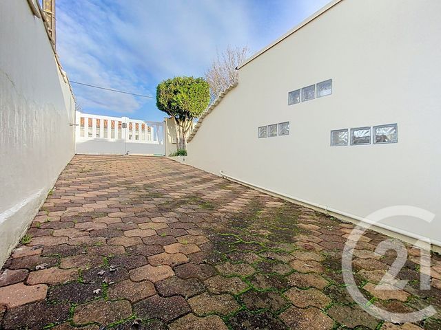 Maison &agrave; vendre - 6 pi&egrave;ces - 124 m2 - Rochefort - 17 - POITOU-CHARENTES