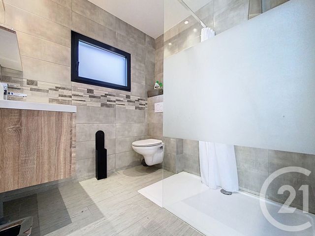 Maison &agrave; vendre - 7 pi&egrave;ces - 220 m2 - Tonnay Charente - 17 - POITOU-CHARENTES