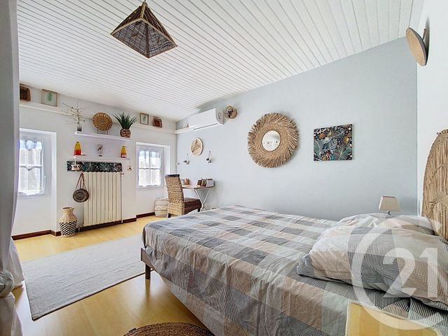 Maison &agrave; vendre - 7 pi&egrave;ces - 220 m2 - Tonnay Charente - 17 - POITOU-CHARENTES