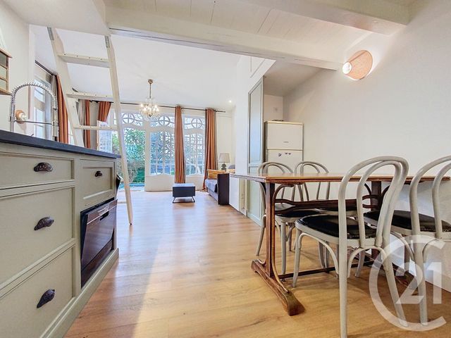 Appartement F2 &agrave; vendre - 2 pi&egrave;ces - 38 m2 - Rochefort - 17 - POITOU-CHARENTES