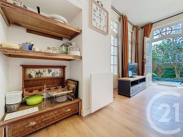 Appartement F2 &agrave; vendre - 2 pi&egrave;ces - 38 m2 - Rochefort - 17 - POITOU-CHARENTES