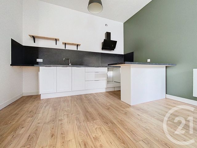 Appartement F2 &agrave; vendre - 2 pi&egrave;ces - 53 m2 - Rochefort - 17 - POITOU-CHARENTES