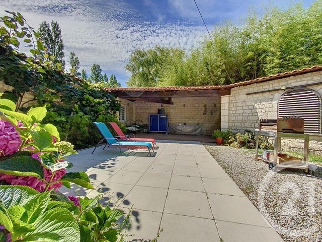 Maison &agrave; vendre - 8 pi&egrave;ces - 190 m2 - Tonnay Charente - 17 - POITOU-CHARENTES