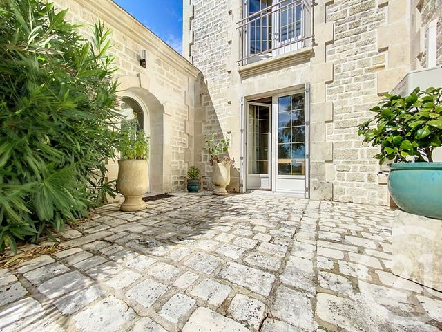 Maison &agrave; vendre - 8 pi&egrave;ces - 190 m2 - Tonnay Charente - 17 - POITOU-CHARENTES