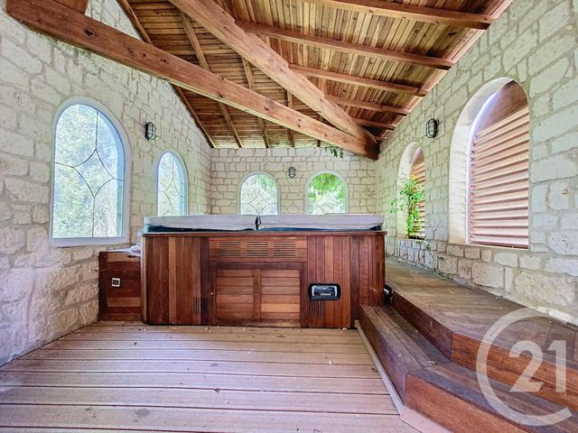 Maison &agrave; vendre - 8 pi&egrave;ces - 190 m2 - Tonnay Charente - 17 - POITOU-CHARENTES