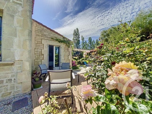 Maison &agrave; vendre - 8 pi&egrave;ces - 190 m2 - Tonnay Charente - 17 - POITOU-CHARENTES