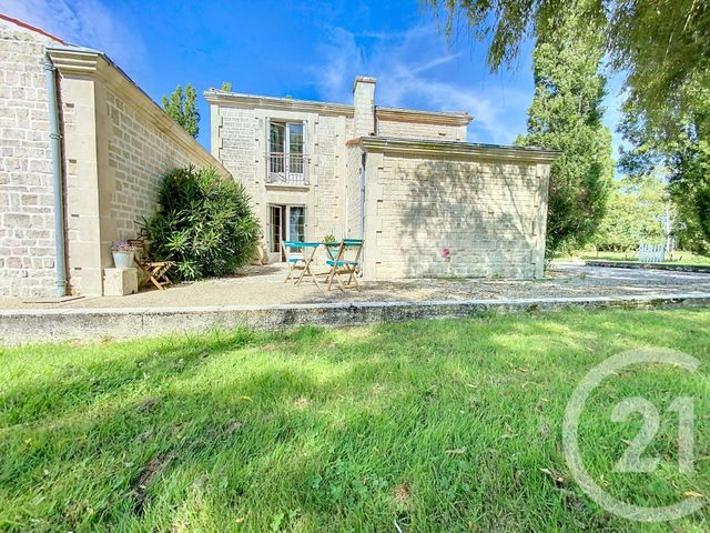 Maison &agrave; vendre - 8 pi&egrave;ces - 190 m2 - Tonnay Charente - 17 - POITOU-CHARENTES