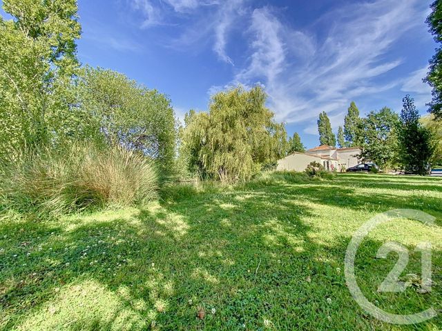 Maison &agrave; vendre - 8 pi&egrave;ces - 190 m2 - Tonnay Charente - 17 - POITOU-CHARENTES