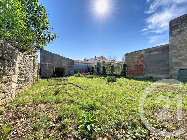 Maison &agrave; vendre - 3 pi&egrave;ces - 88,64 m2 - Rochefort - 17 - POITOU-CHARENTES