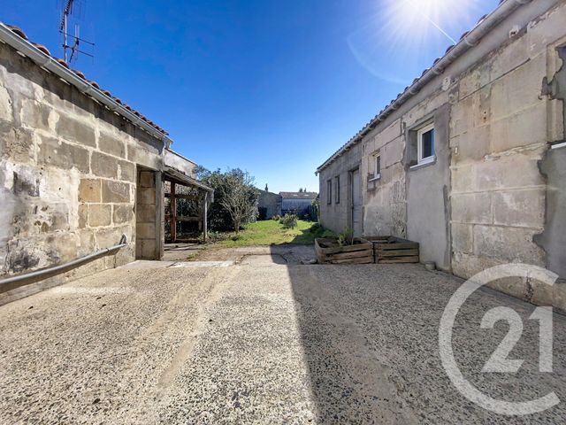 Maison &agrave; vendre - 3 pi&egrave;ces - 88,64 m2 - Rochefort - 17 - POITOU-CHARENTES