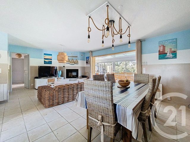 Maison &agrave; vendre - 4 pi&egrave;ces - 118 m2 - Rochefort - 17 - POITOU-CHARENTES