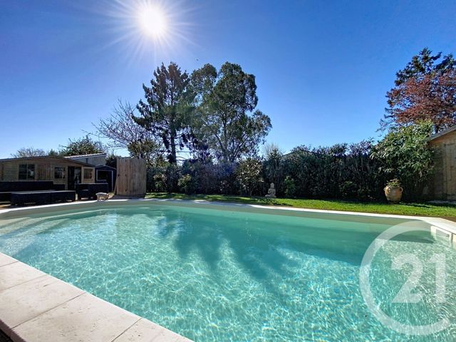 Maison &agrave; vendre - 4 pi&egrave;ces - 118 m2 - Rochefort - 17 - POITOU-CHARENTES