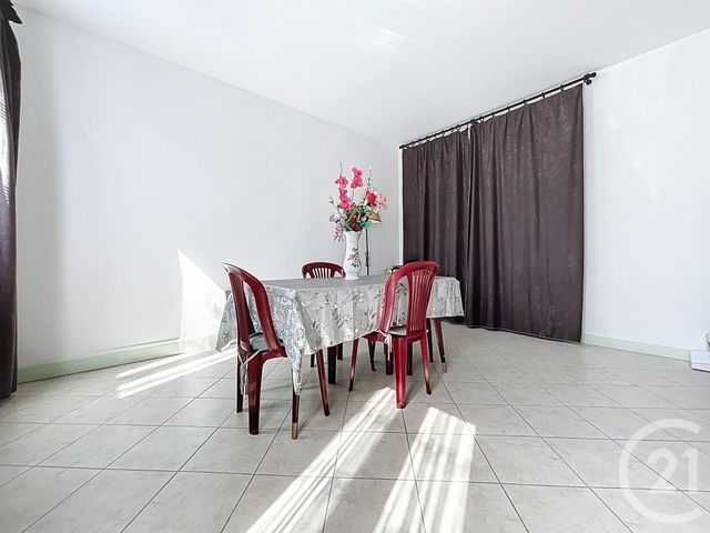 Maison &agrave; vendre - 4 pi&egrave;ces - 87,76 m2 - Rochefort - 17 - POITOU-CHARENTES