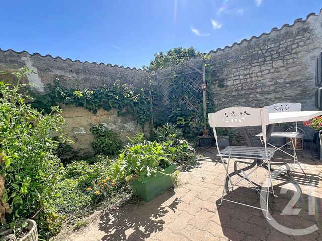 Maison &agrave; vendre - 4 pi&egrave;ces - 112,63 m2 - Puyrolland - 17 - POITOU-CHARENTES