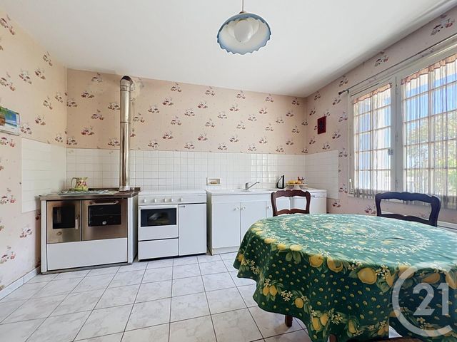 Maison &agrave; vendre - 4 pi&egrave;ces - 112,63 m2 - Puyrolland - 17 - POITOU-CHARENTES