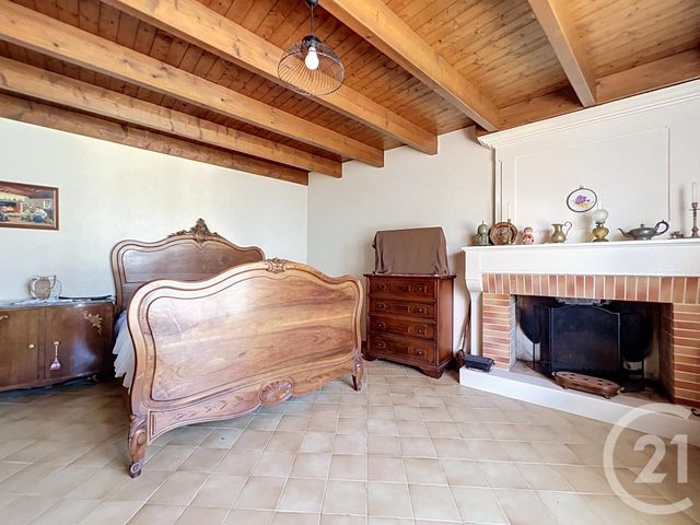 Maison &agrave; vendre - 4 pi&egrave;ces - 112,63 m2 - Puyrolland - 17 - POITOU-CHARENTES