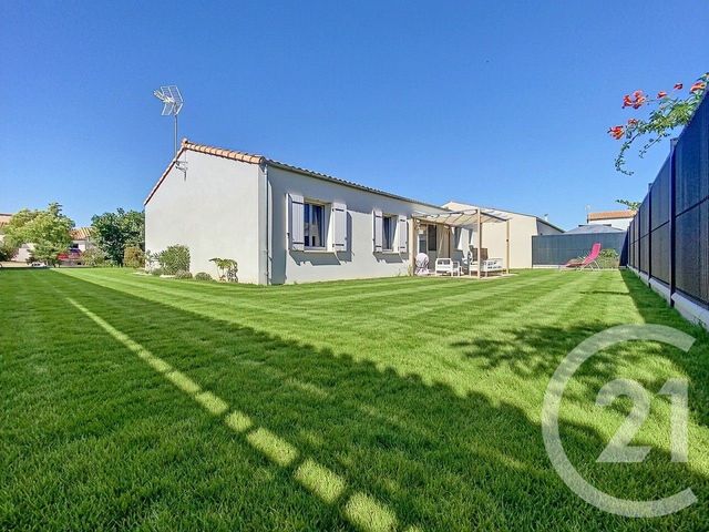 Maison &agrave; vendre - 4 pi&egrave;ces - 94,02 m2 - Port Des Barques - 17 - POITOU-CHARENTES