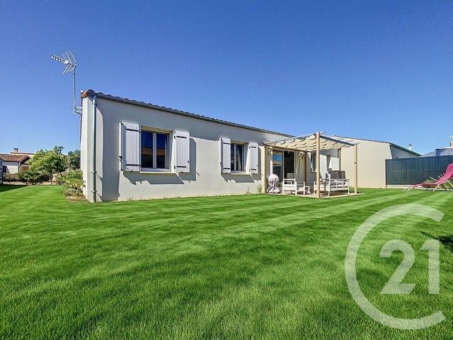 Maison &agrave; vendre - 4 pi&egrave;ces - 94,02 m2 - Port Des Barques - 17 - POITOU-CHARENTES