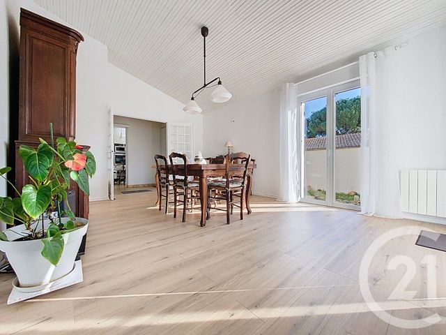 Maison &agrave; vendre - 5 pi&egrave;ces - 134 m2 - Rochefort - 17 - POITOU-CHARENTES