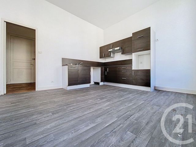 Appartement F4 &agrave; vendre - 4 pi&egrave;ces - 127,05 m2 - Rochefort - 17 - POITOU-CHARENTES