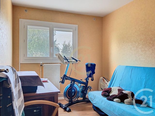 Appartement F4 &agrave; vendre - 5 pi&egrave;ces - 90 m2 - Rochefort - 17 - POITOU-CHARENTES