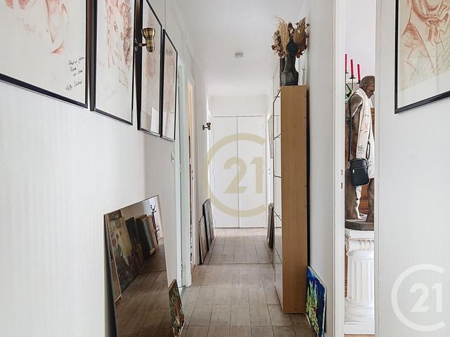 Appartement F4 &agrave; vendre - 5 pi&egrave;ces - 90 m2 - Rochefort - 17 - POITOU-CHARENTES