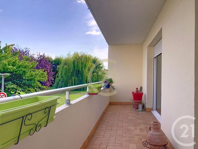 Appartement F4 &agrave; vendre - 5 pi&egrave;ces - 90 m2 - Rochefort - 17 - POITOU-CHARENTES