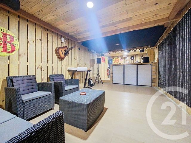 Maison &agrave; vendre - 8 pi&egrave;ces - 194 m2 - Tonnay Charente - 17 - POITOU-CHARENTES