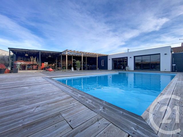 Maison &agrave; vendre - 8 pi&egrave;ces - 194 m2 - Tonnay Charente - 17 - POITOU-CHARENTES