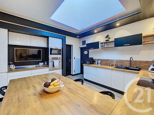 Maison &agrave; vendre - 8 pi&egrave;ces - 194 m2 - Tonnay Charente - 17 - POITOU-CHARENTES