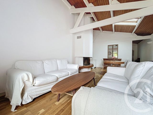 Maison &agrave; louer - 4 pi&egrave;ces - 102,40 m2 - Rochefort - 17 - POITOU-CHARENTES