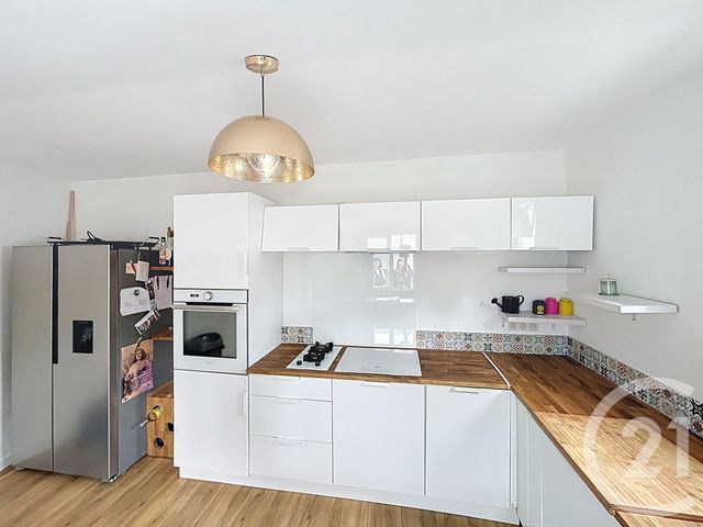 Maison &agrave; louer - 4 pi&egrave;ces - 102,40 m2 - Rochefort - 17 - POITOU-CHARENTES