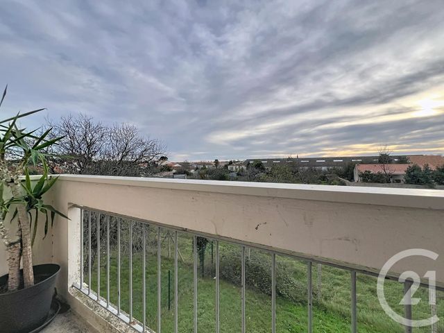 Appartement &agrave; vendre - 4 pi&egrave;ces - 65,96 m2 - Rochefort - 17 - POITOU-CHARENTES