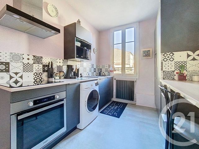 Appartement F3 &agrave; vendre - 3 pi&egrave;ces - 74,13 m2 - Rochefort - 17 - POITOU-CHARENTES